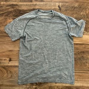 lululemon athletica Metal Vent Tech Short Sleeve Shirt 2.0 L light green grey